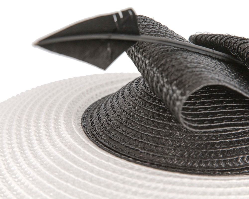 Max Alexander White & Black Saucer Fascinator - Fascinators.com.au Max Alexander White & Black Saucer Fascinator - Image 4