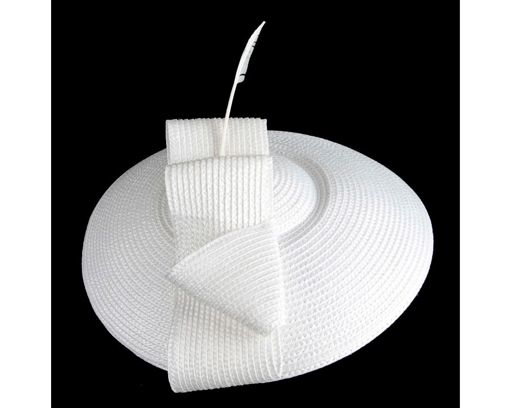 Max Alexander White Saucer Fascinator - Image 3