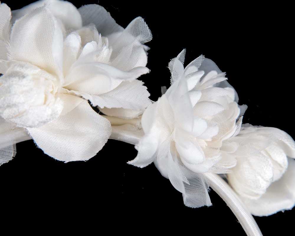 Cream flower fascinator headband by Max Alexander - Image 3