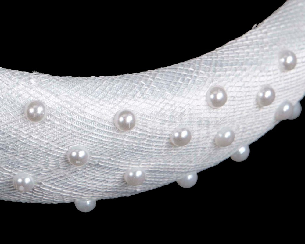 White sinamay headband with pearls - Image 3