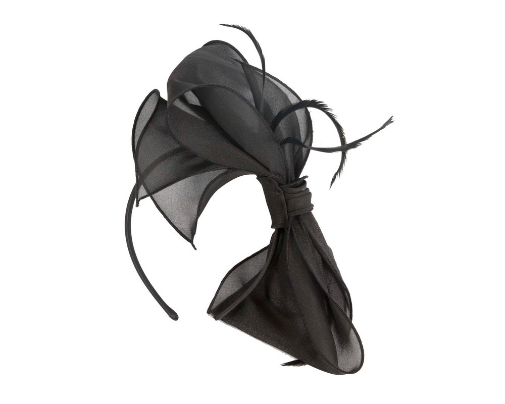 Black organza bow fascinator by Max Alexander - Image 4
