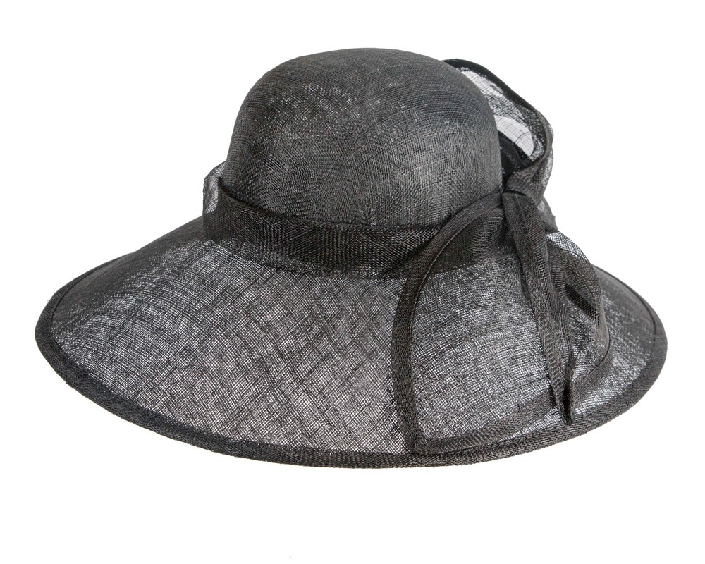 Wide brim Black sinamay hat with bow - Image 5