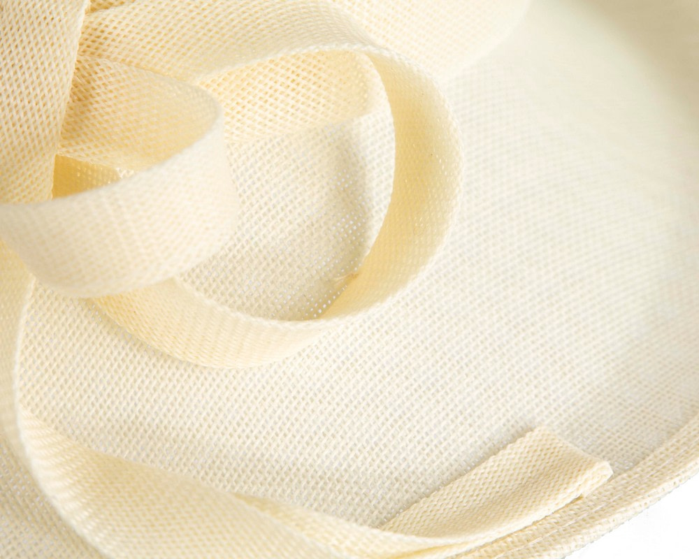 Cream ladies fashion hat by Max Alexander - Image 5