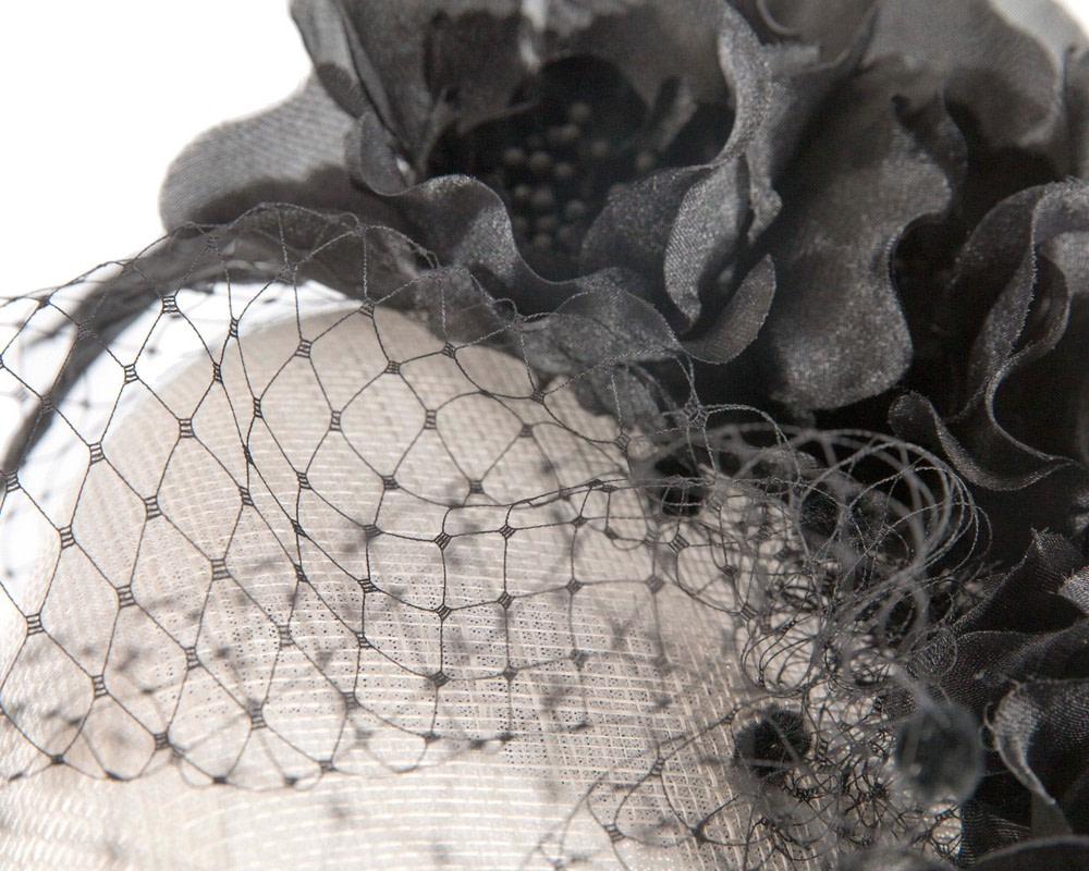White & black pillbox fascinator with flowers & veil - Fascinators.com.au White & black pillbox fascinator with flowers & veil - Image 5