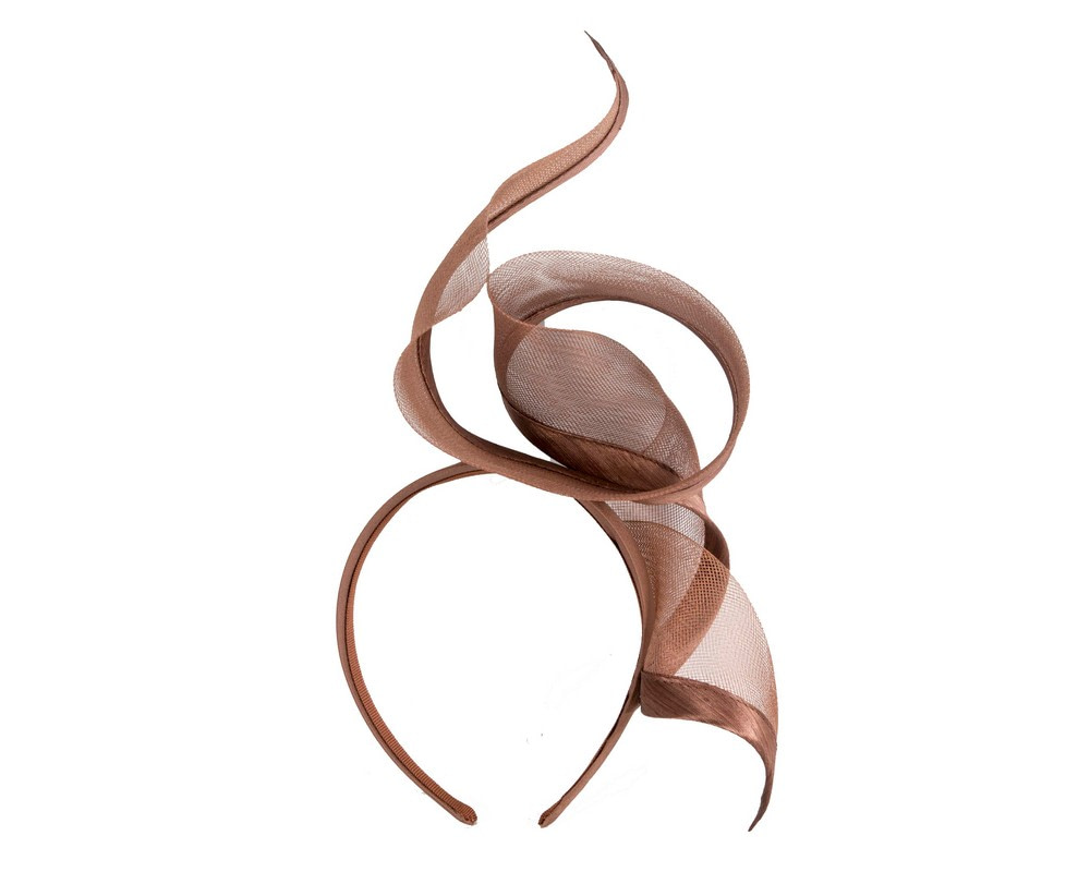 Bespoke coffee racing fascinator by Fillies Collection - Image 4