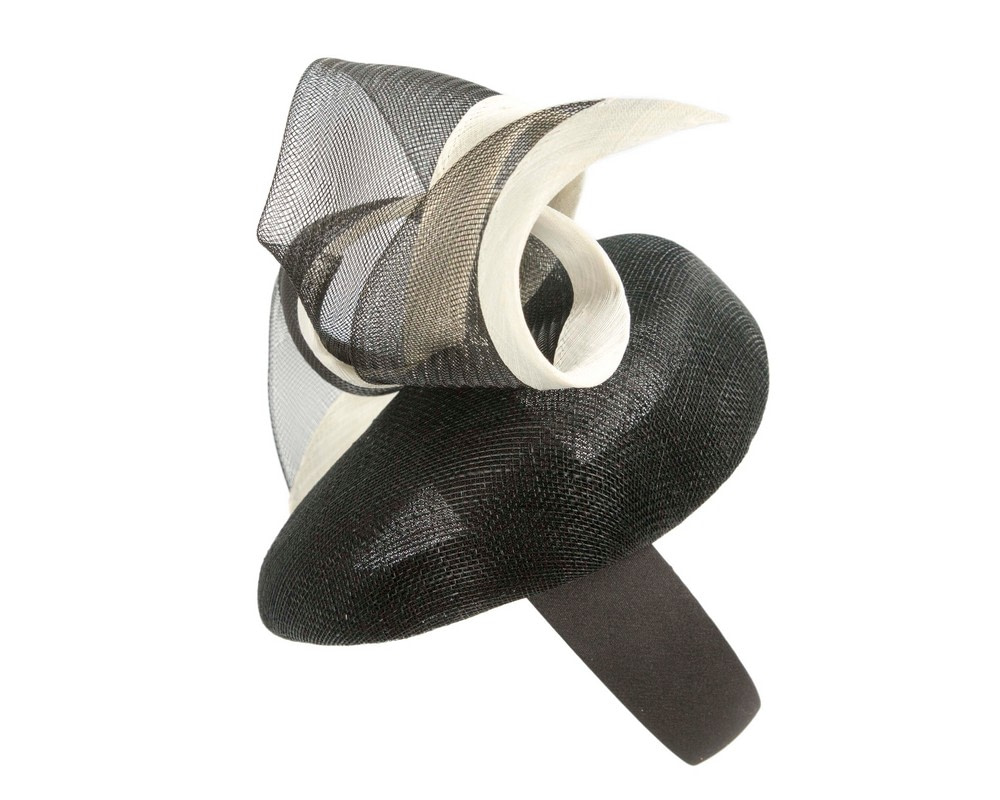 Black & cream spring racing fascinator by Fillies Collection - Image 4