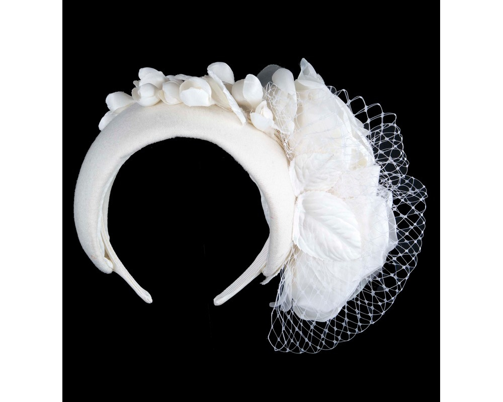 Cream winter racing flower headband by Fillies Collection - Fascinators.com.au Cream winter racing flower headband by Fillies Collection - Image 4