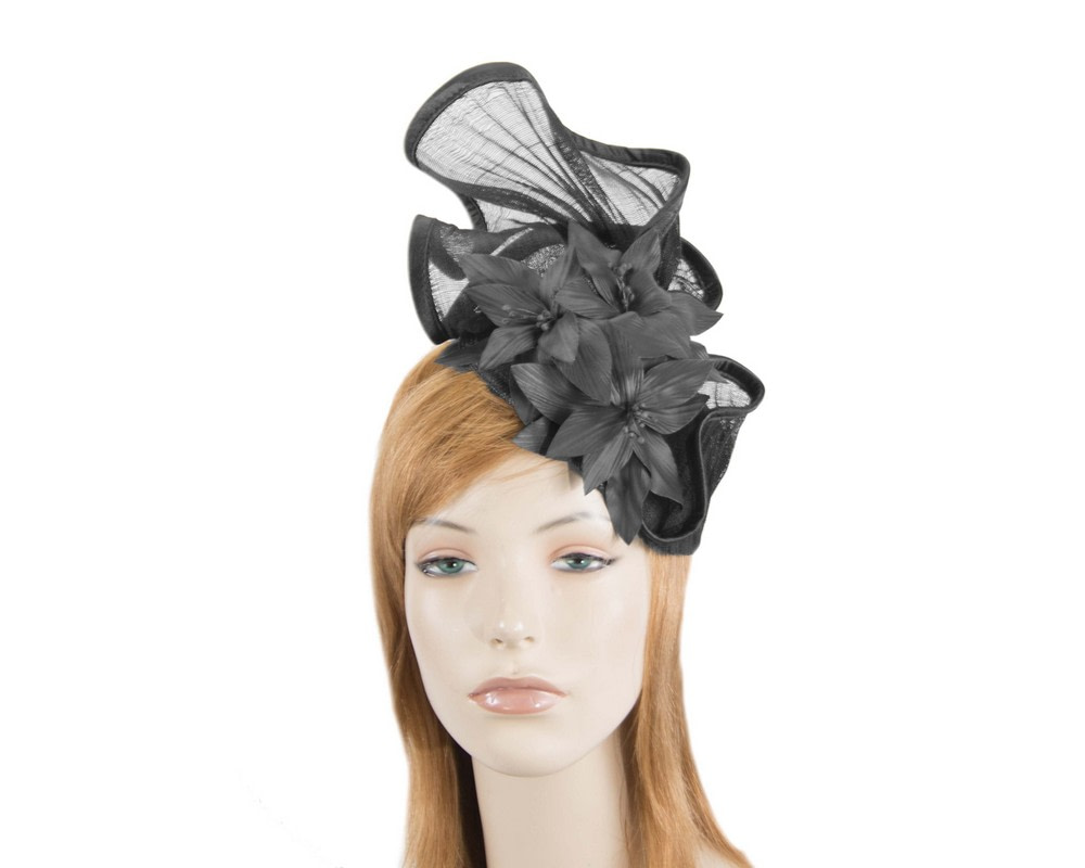 Black fascinator with leather flowers by Fillies Collection