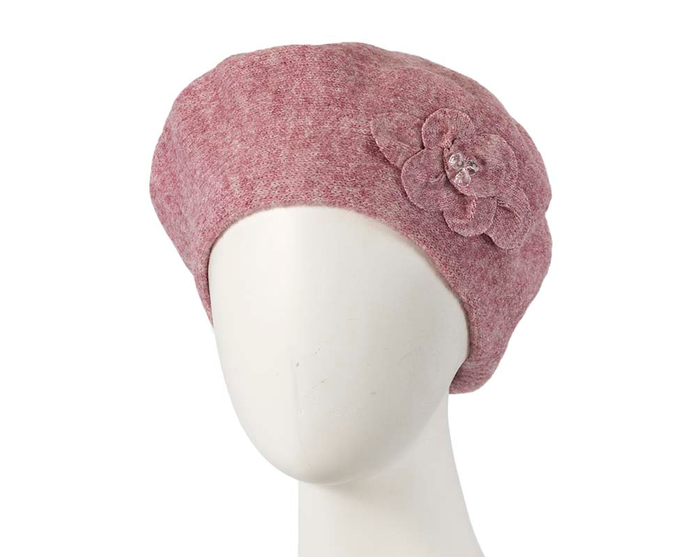 Warm dusty pink wool beret. Made in Europe