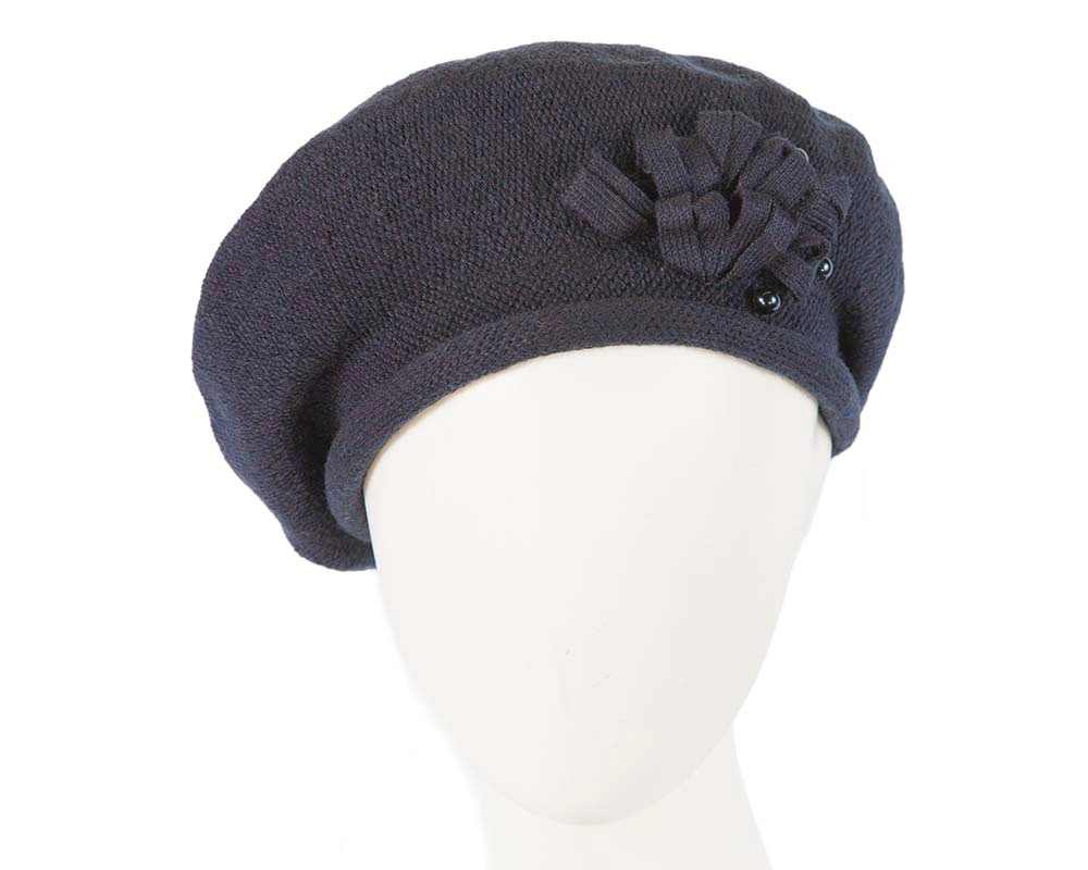 Classic warm navy wool beret. Made in Europe