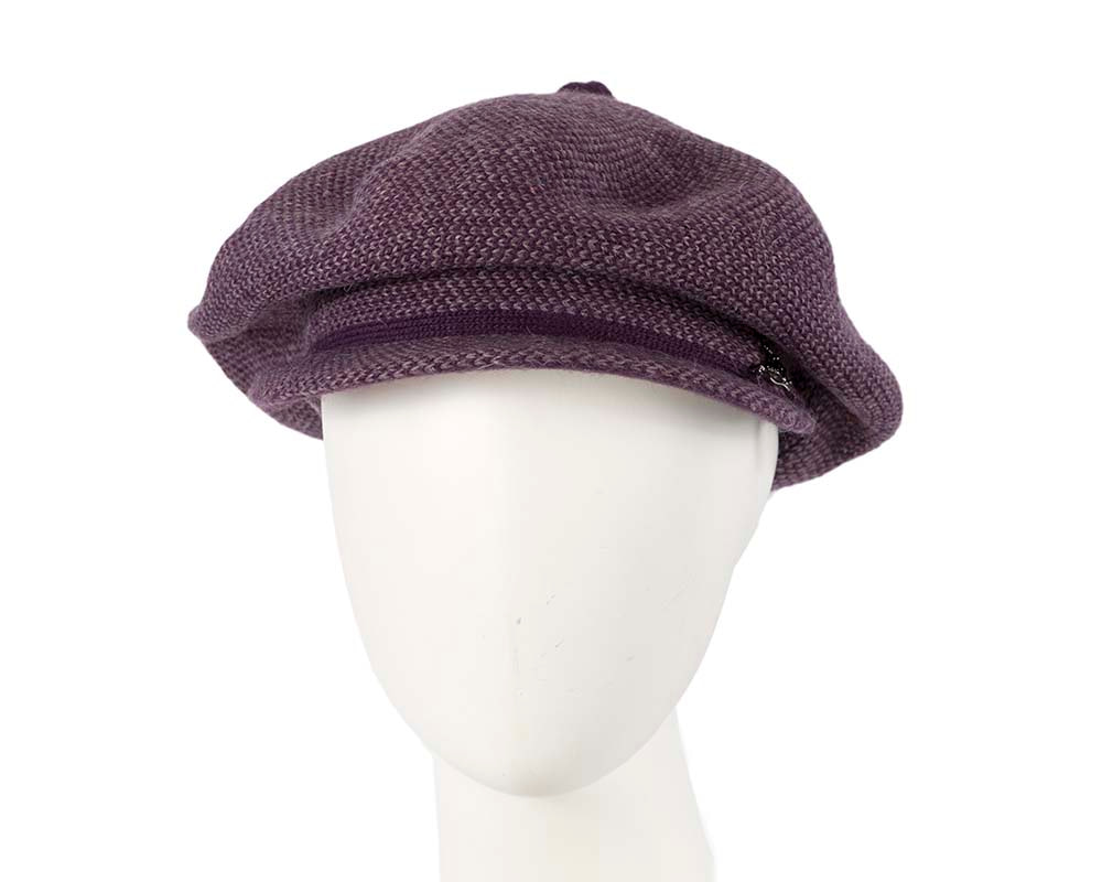 Classic warm purple wool beaked cap. Made in Europe