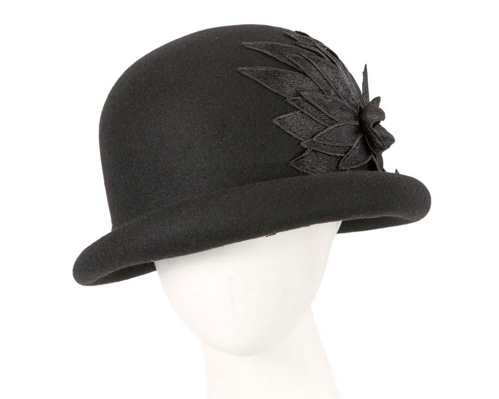 Black felt cloche winter hat by Max Alexander