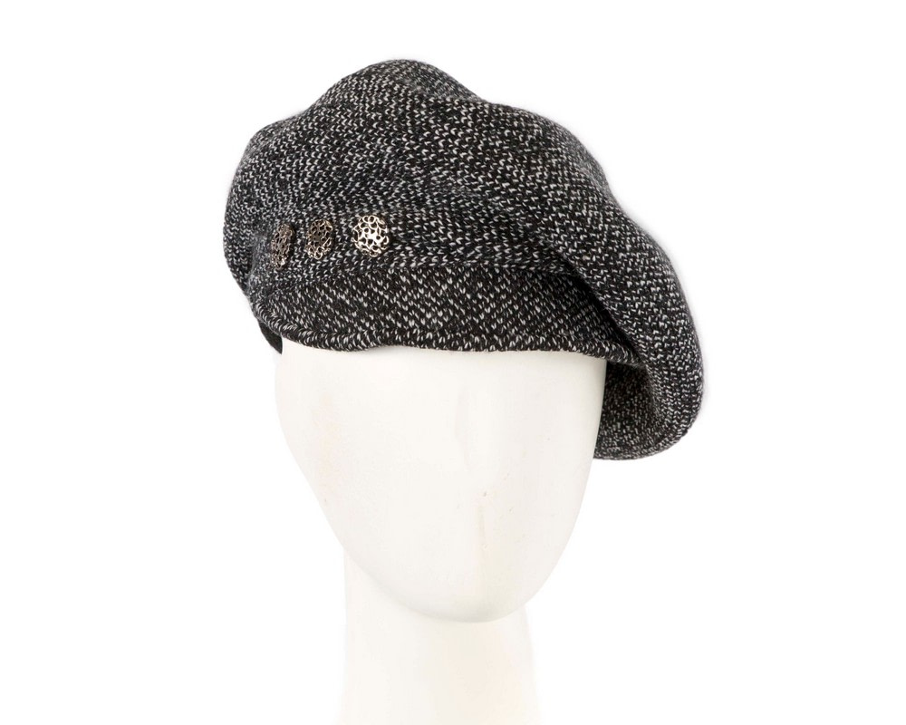 Classic warm charcoal wool beaked cap. Made in Europe
