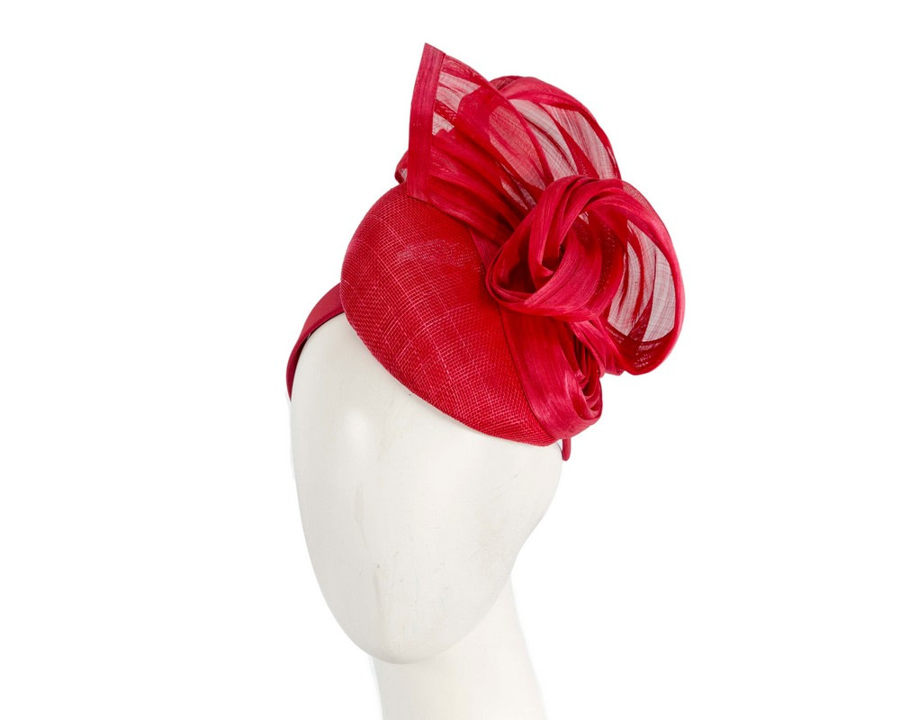Red pillbox with silk abaca bow