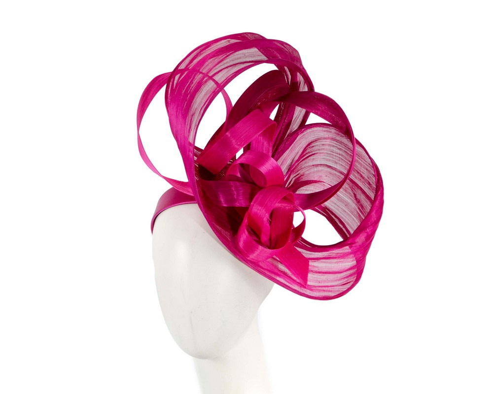 Large bespoke fuchsia fascinator by Fillies Collection