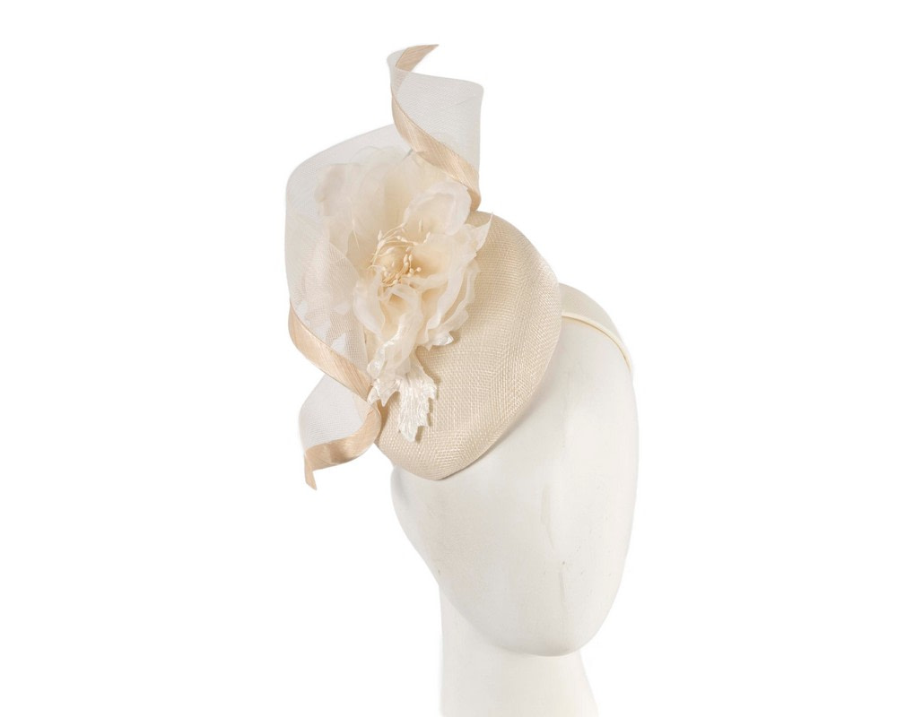 Cream spring racing fascinator by Fillies Collection