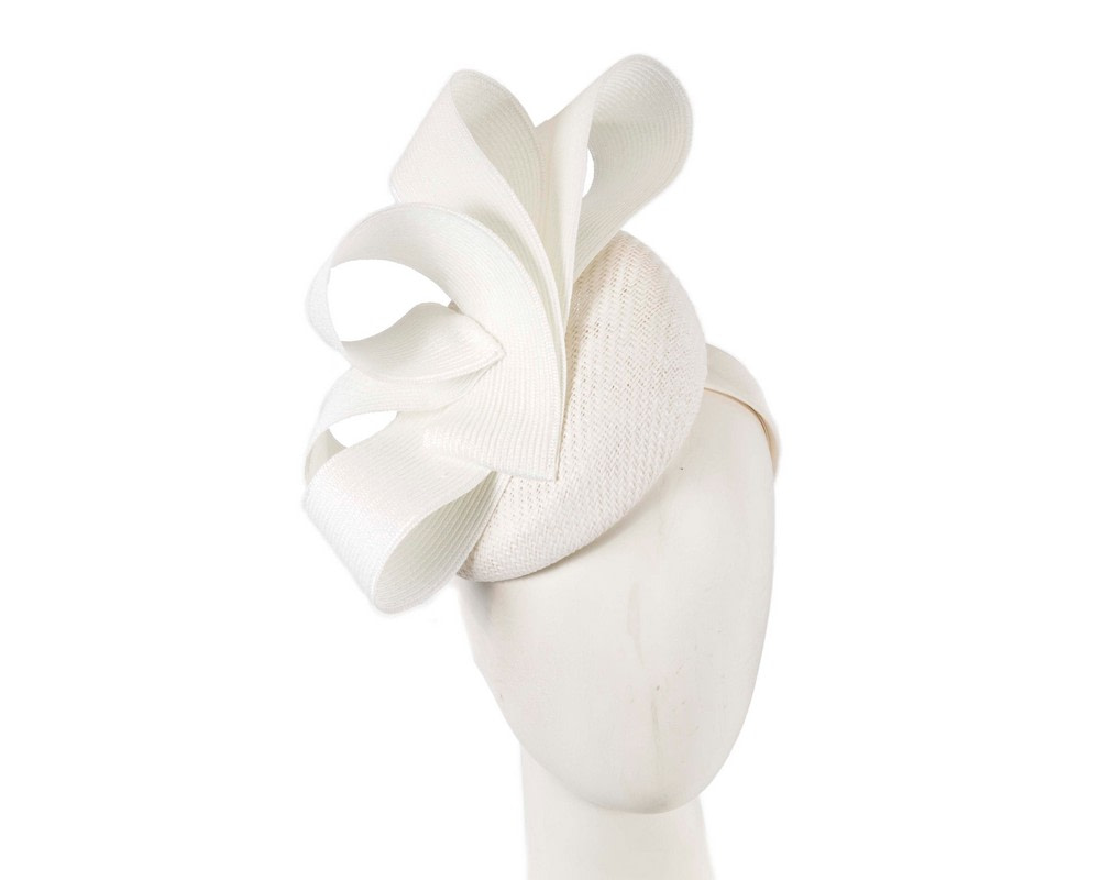 Bespoke white pillbox fascinator by Fillies Collection