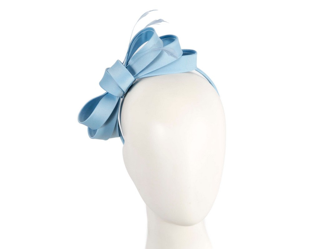 Light blue bow racing fascinator by Max Alexander