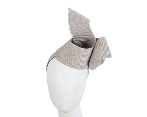Silver Australian Made racing fascinator by Max Alexander