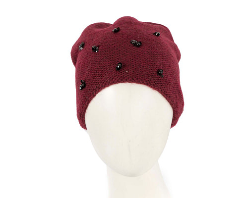 Burgundy warm wool beanie. Made in Europe