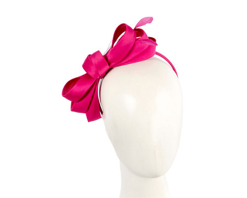 Fuchsia bow racing fascinator by Max Alexander