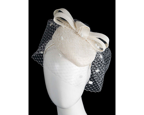 Cream pillbox with face veil by Fillies Collection