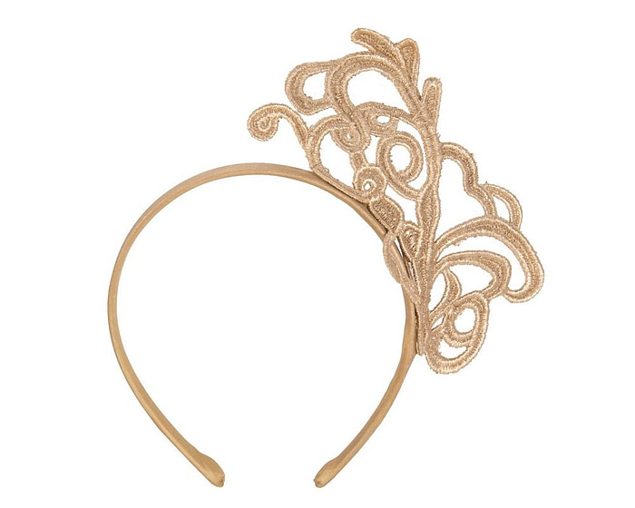 Gold lace crown fascinator - Image 2