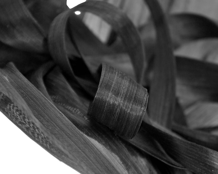 Black heart silk abaca racing fascinator - Fascinators.com.au