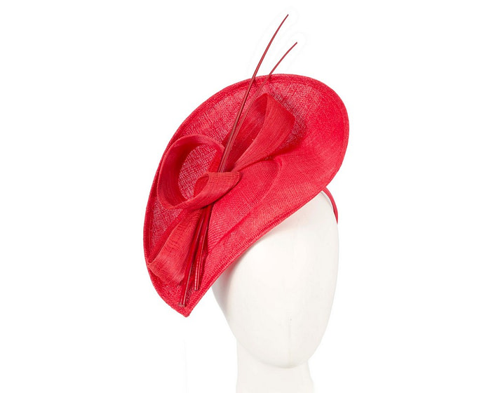 Red fascinator with bow and feathers