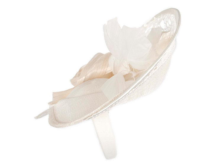 Large cream spring racing fascinator by Fillies Collection - Image 3