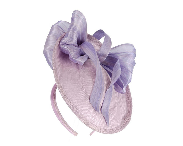 Lilac plate fascinator with bow by Fillies Collection - Image 2