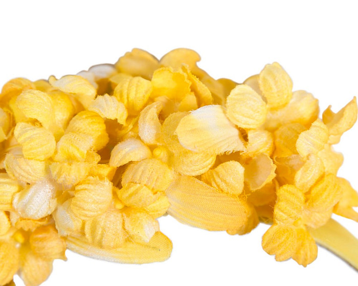 Max Alexander yellow flower fascinator headband - Image 3