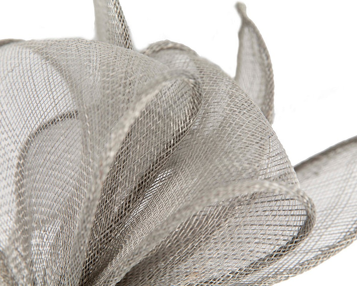 Elegant Silver Sinamay Bow Headband by Max Alexander - Image 3