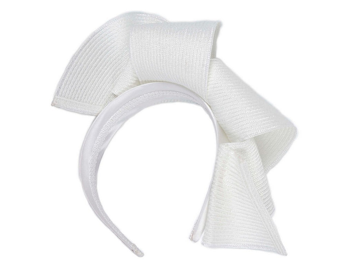 White wave fascinator by Max Alexander - Image 4