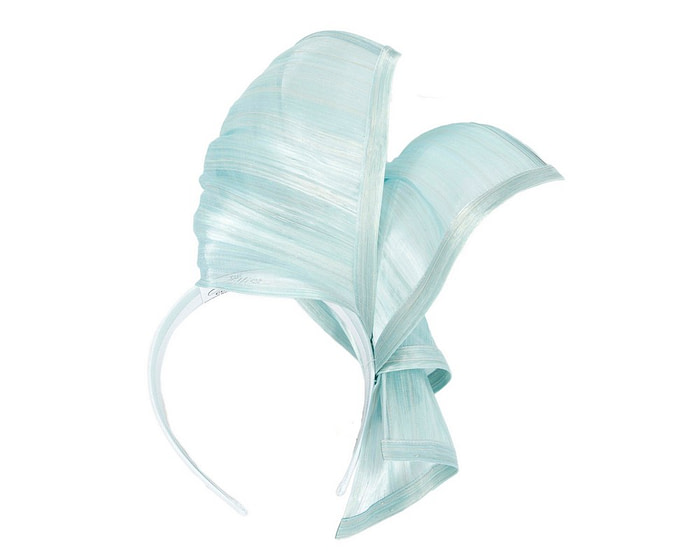 Twisted light blue silk abaca fascinator by Fillies Collection - Image 4