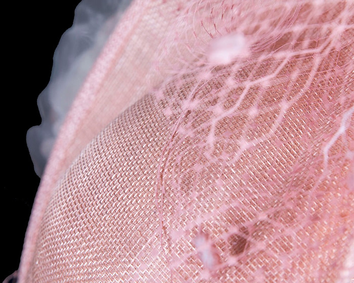 Traditional pink fascinator with flowers and face veil - Image 3
