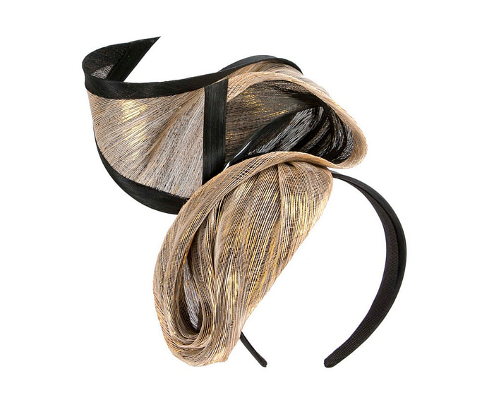 Black & gold silk abaca fascinator by Fillies Collection - Image 2
