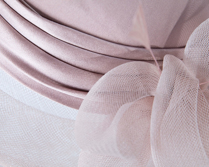 Tea Rose mother of the bride hat by Cupids Millinery Melbourne - Image 6