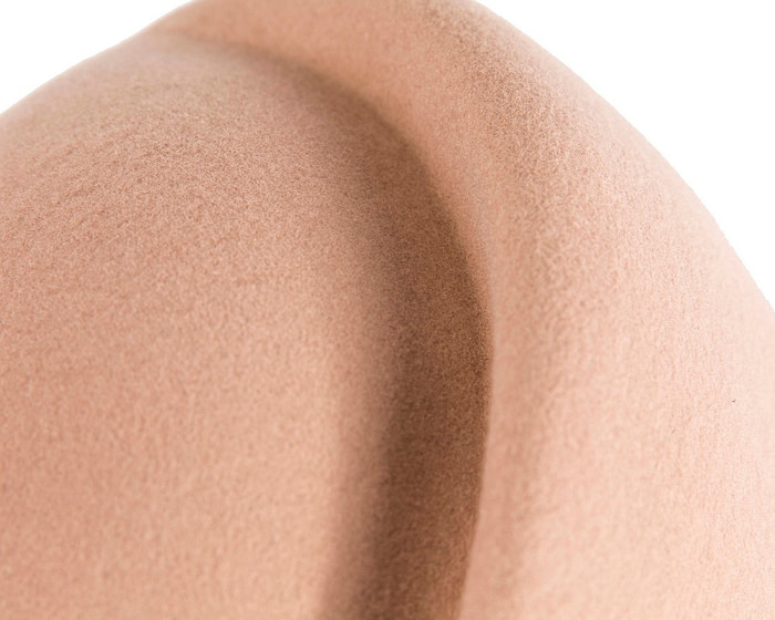 Exclusive beige felt ladies winter hat by Max Alexander - Image 5