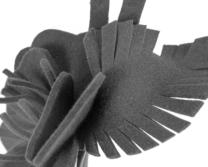 Black felt flower headband fascinator - Image 3