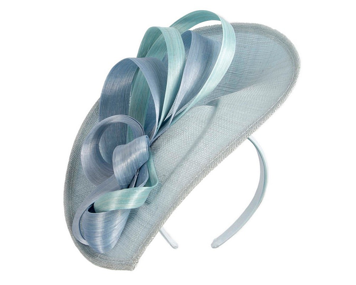 Light blue fascinator with loops by Max Alexander - Image 2
