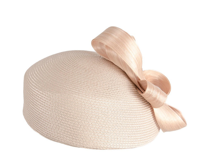 Fashion beige beret hat with bow by Max Alexander - Image 6