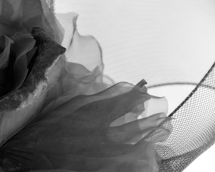 Exclusive black fascinator by Fillies Collection - Image 5