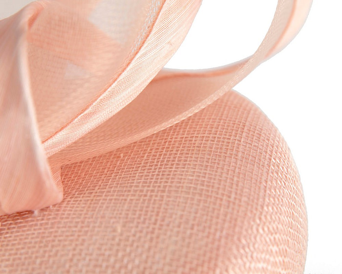 Blush spring racing fascinator by Fillies Collection - Image 5