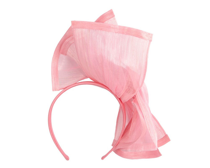 Twisted pink silk abaca fascinator by Fillies Collection - Image 4