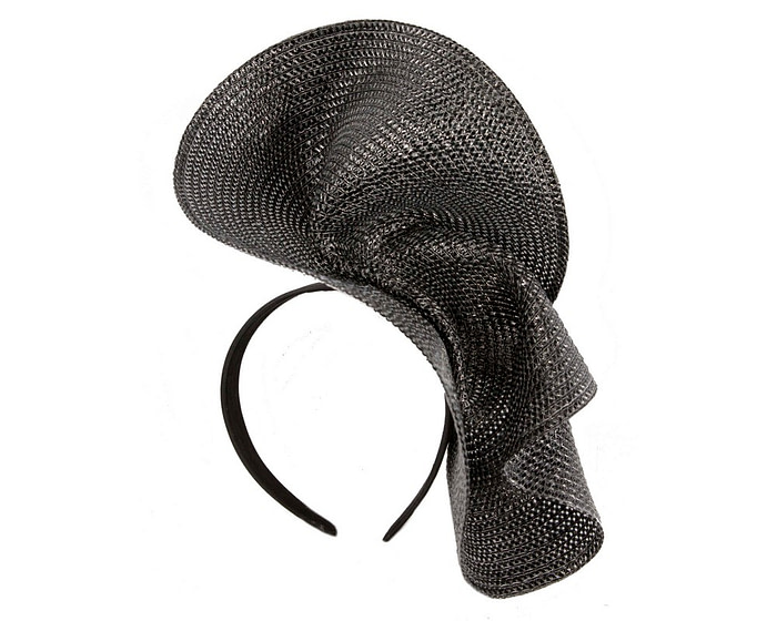 Bespoke shiny black fascinator by Fillies Collection - Image 2