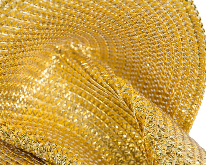 Bespoke shiny yellow gold fascinator by Fillies Collection - Image 3