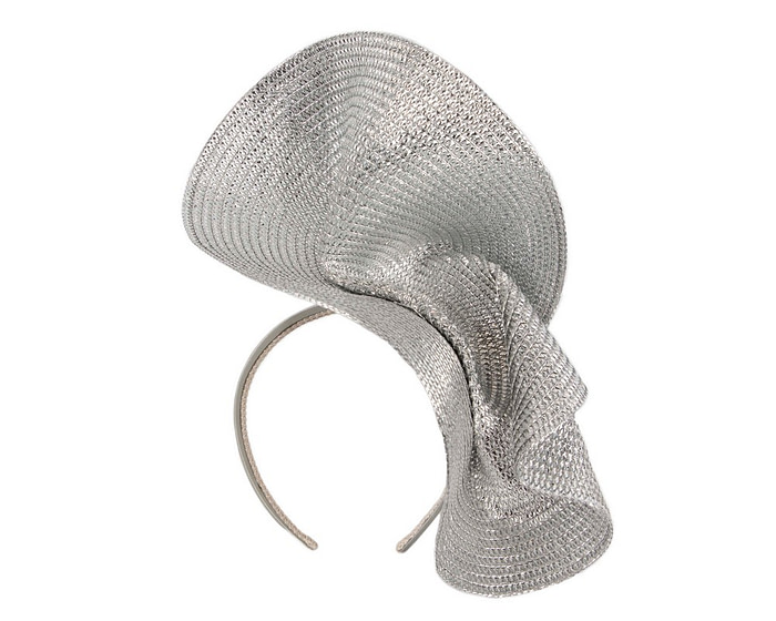Bespoke shiny silver fascinator by Fillies Collection - Image 2
