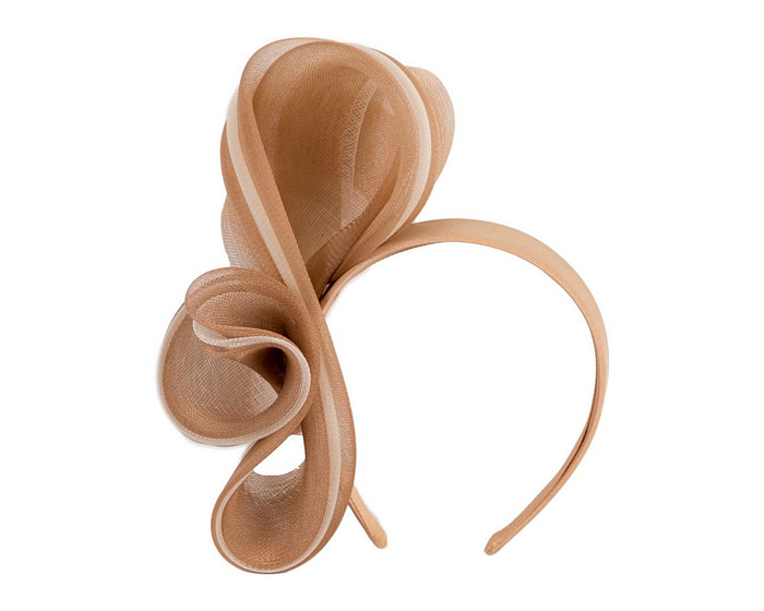 Coffee & Nude crinoline fascinator by Cupids Millinery - Image 2