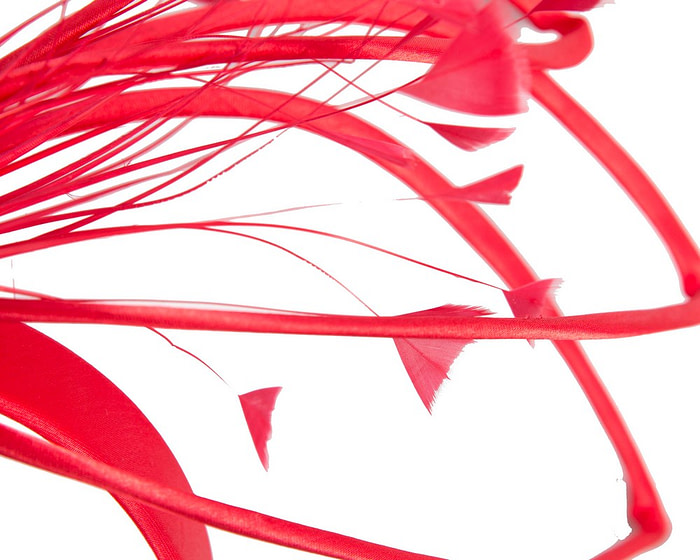 Sculpted red wire fascinator with feathers - Image 3